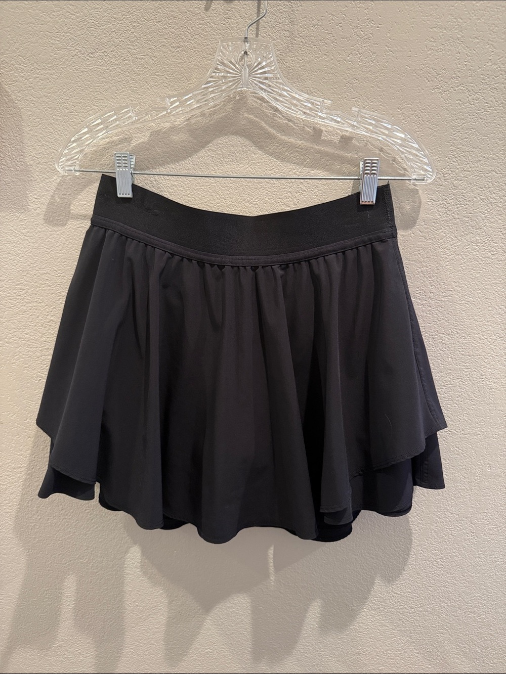 Lululemon Women's court rival skort Skirt size 8 tiered
